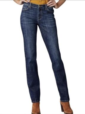 Chico's Platinum Women's Straight Leg Dark Blue Wash Denim Jeans. 5